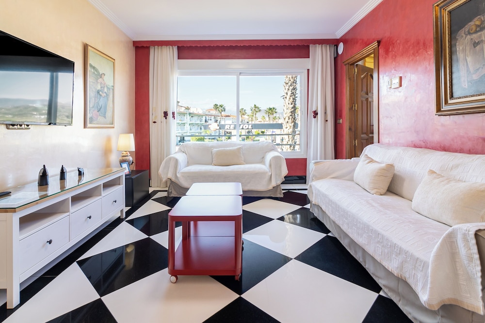 Hotel Avenida Tropical By Bossh 14/50