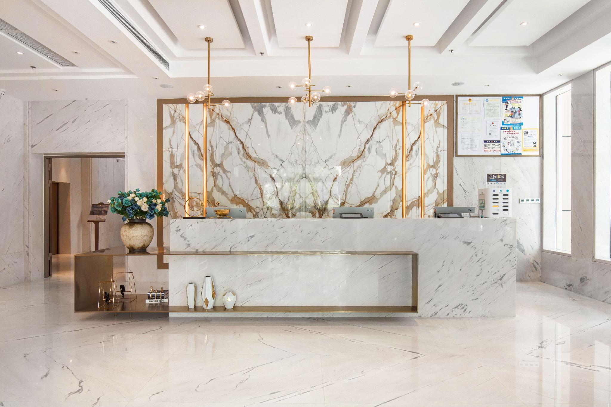 Zenith International Hotel 5/38