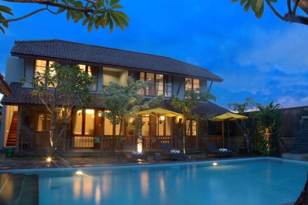 Warisan Heritage Boutique Hotel 1/38