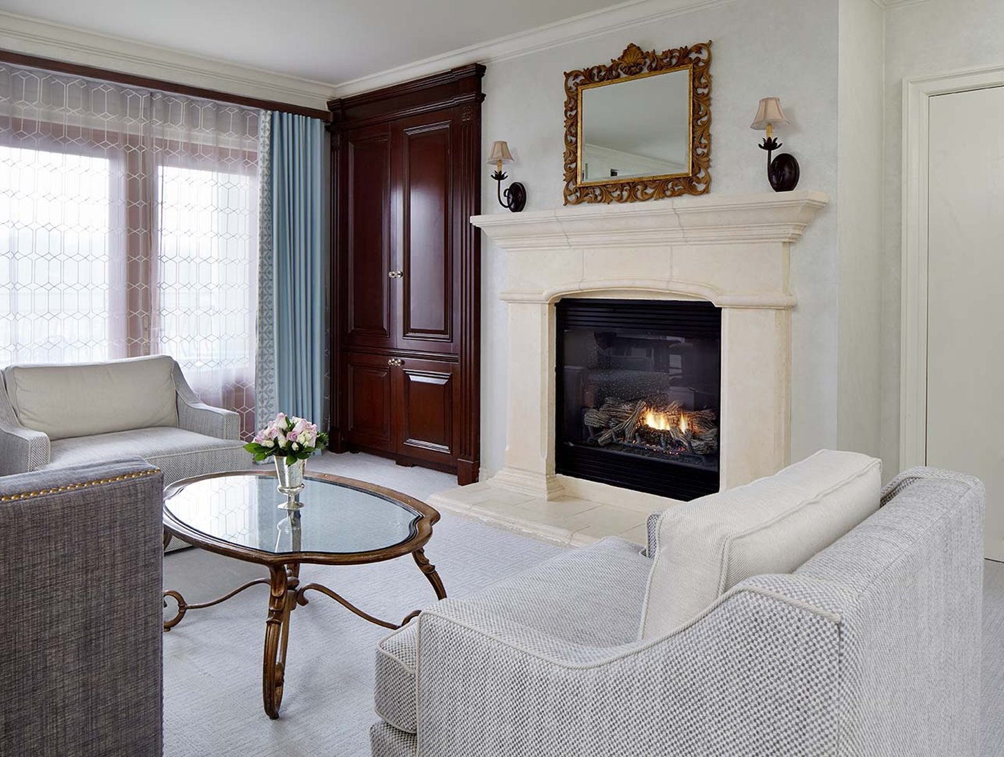 Delamar Greenwich Harbor 30/58