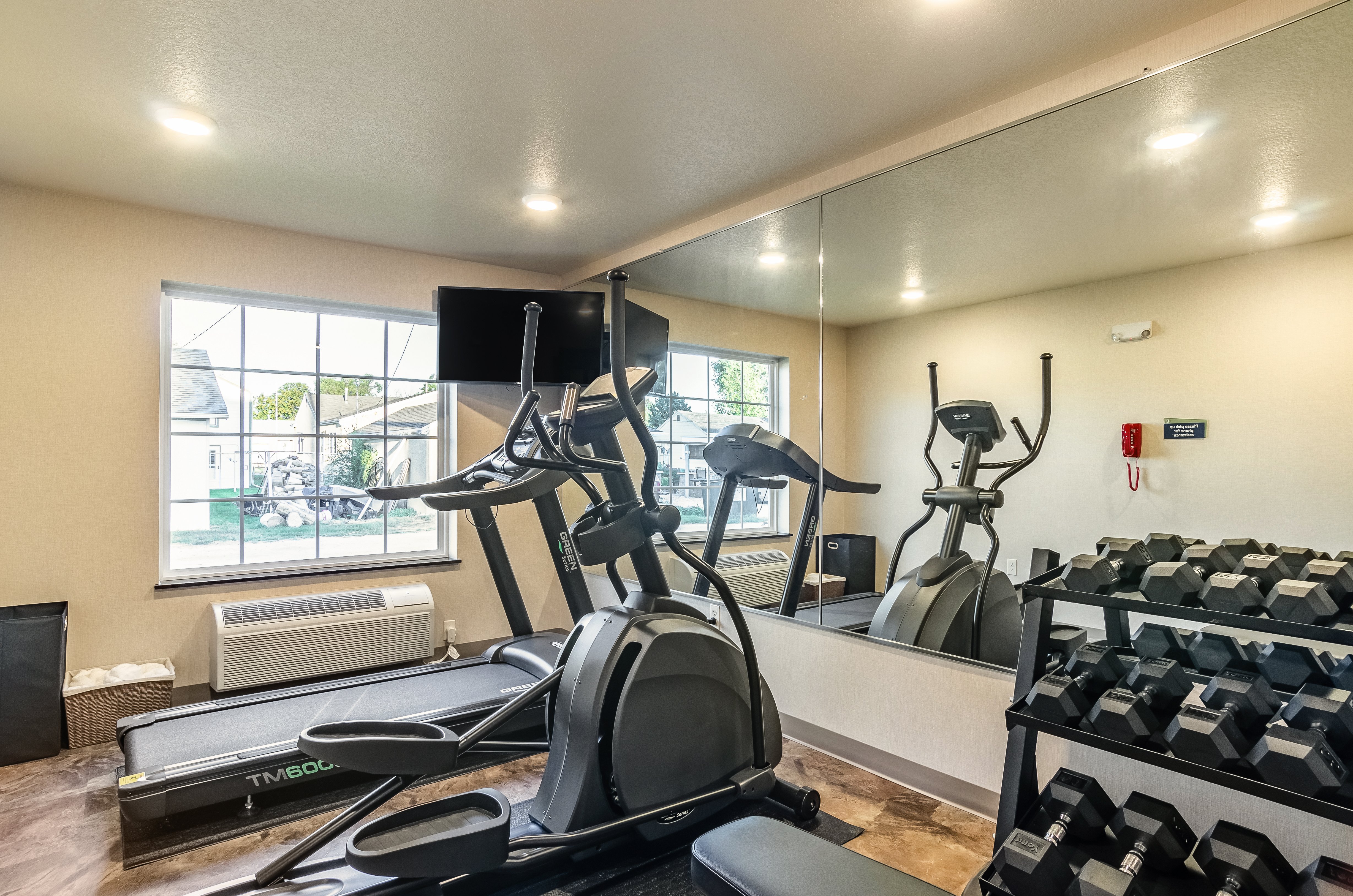 Cobblestone Inn & Suites - Bridgeport 12/24