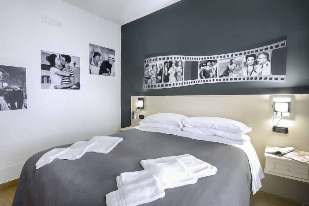 B&B Sorrento Queen 28/50