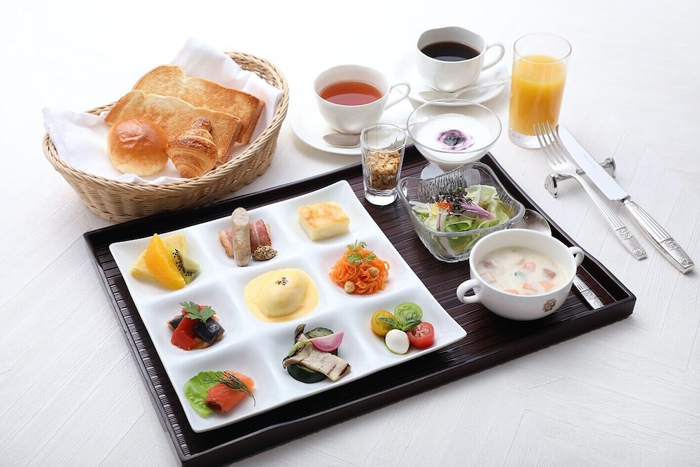 Koyo Grand Hotel 34/65