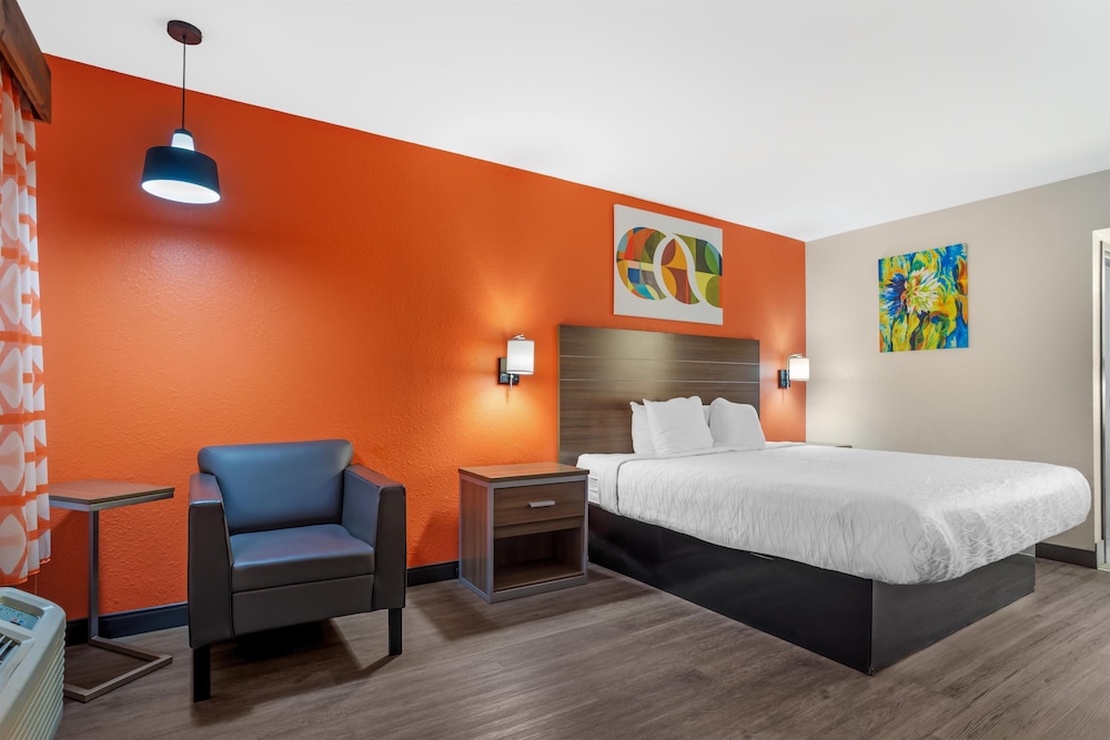 Standard, King Bed, Best Western Statesville Inn 5/9