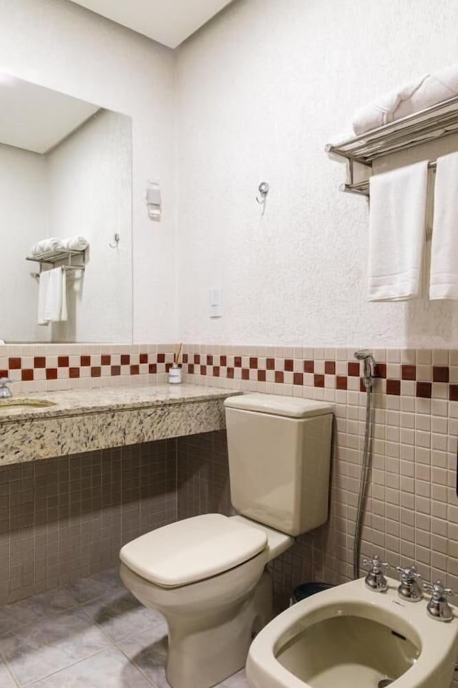 Hotel Dan Inn Uberlandia 54/57