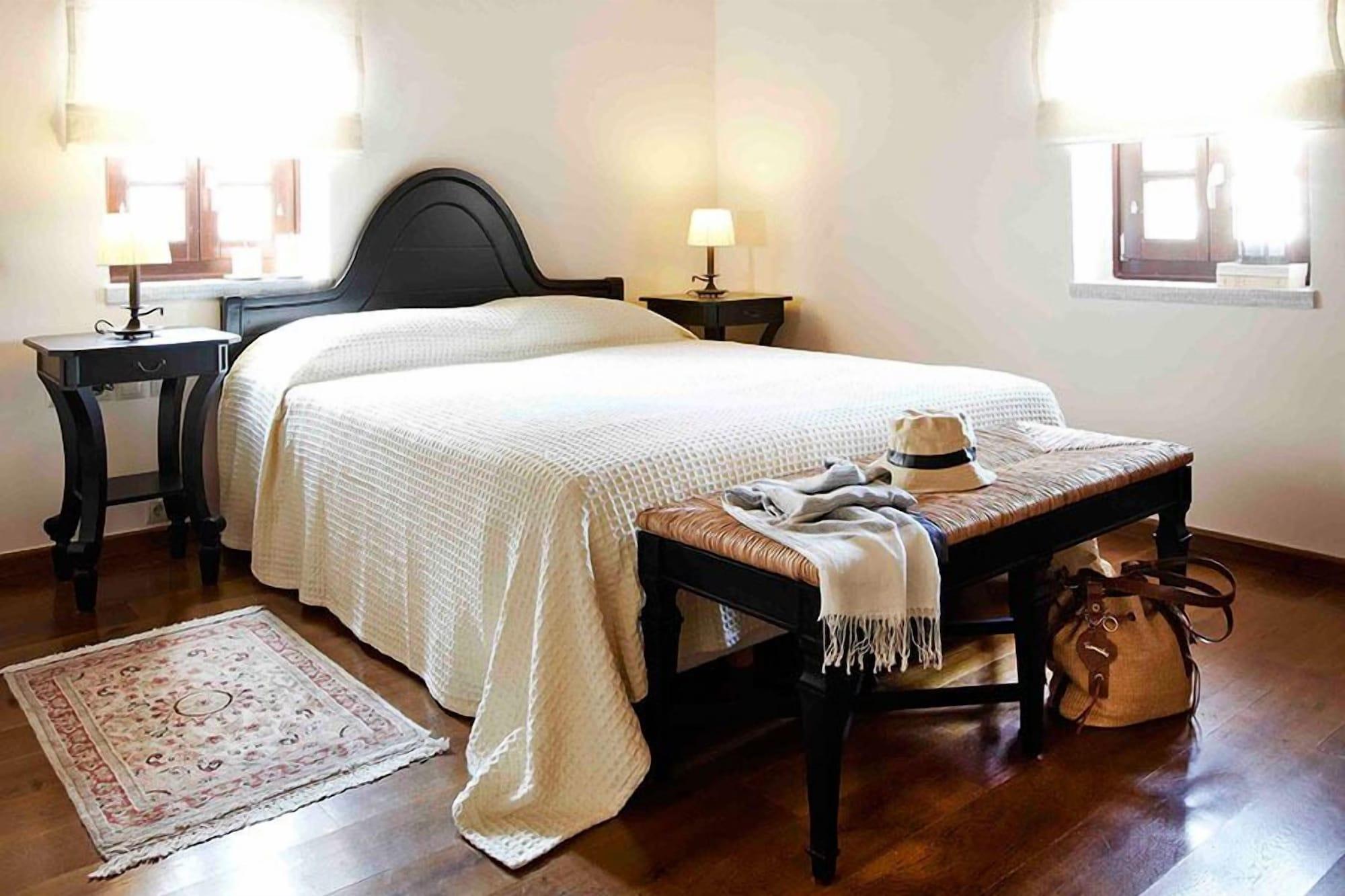 Petritis Guest House 12/28