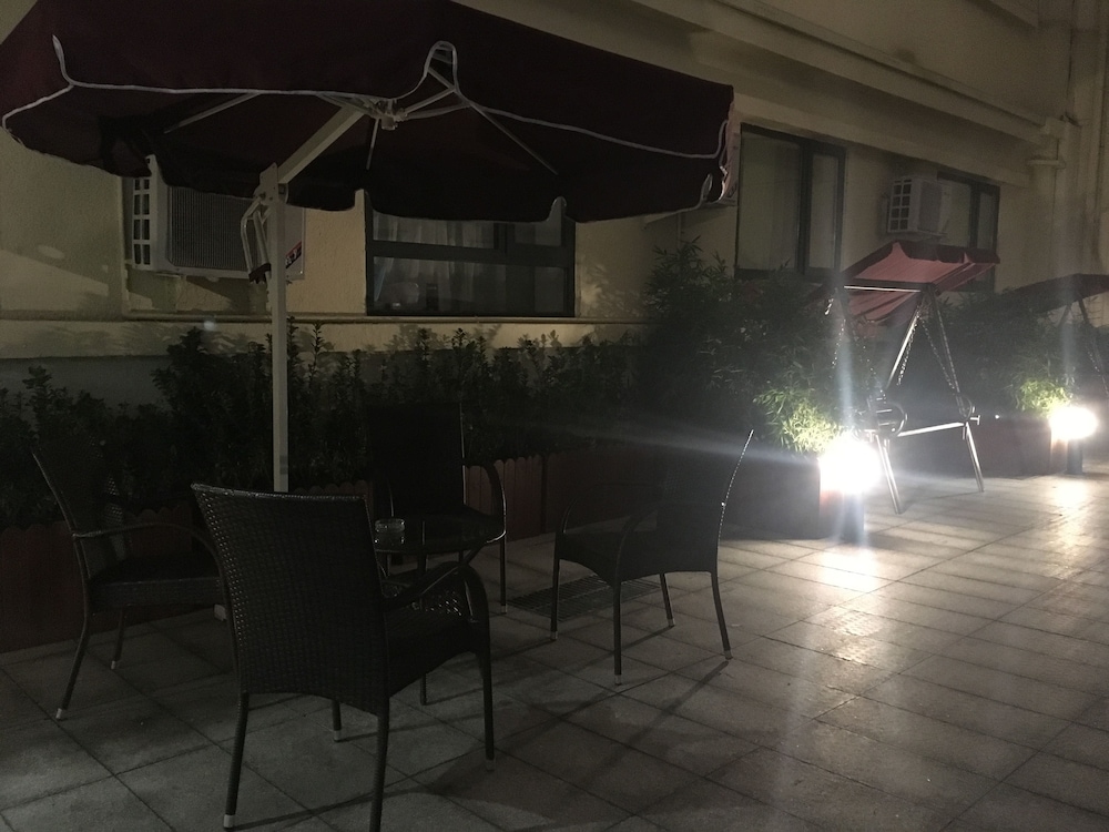 Beijing Dongdan Hotel 44/54