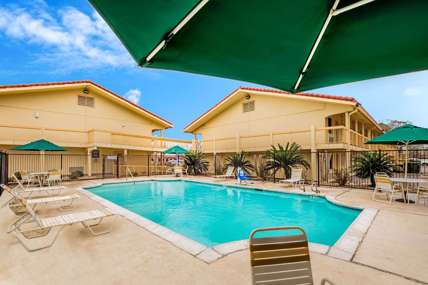 La Quinta Inn Lufkin 47/49