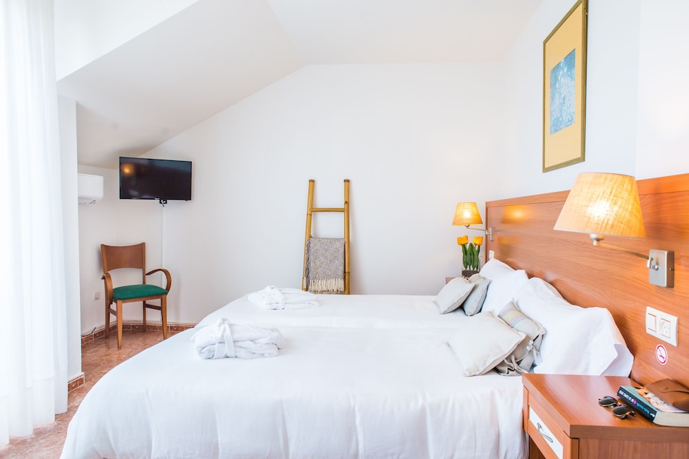 Aparthotel Playas de Liencres 4/37