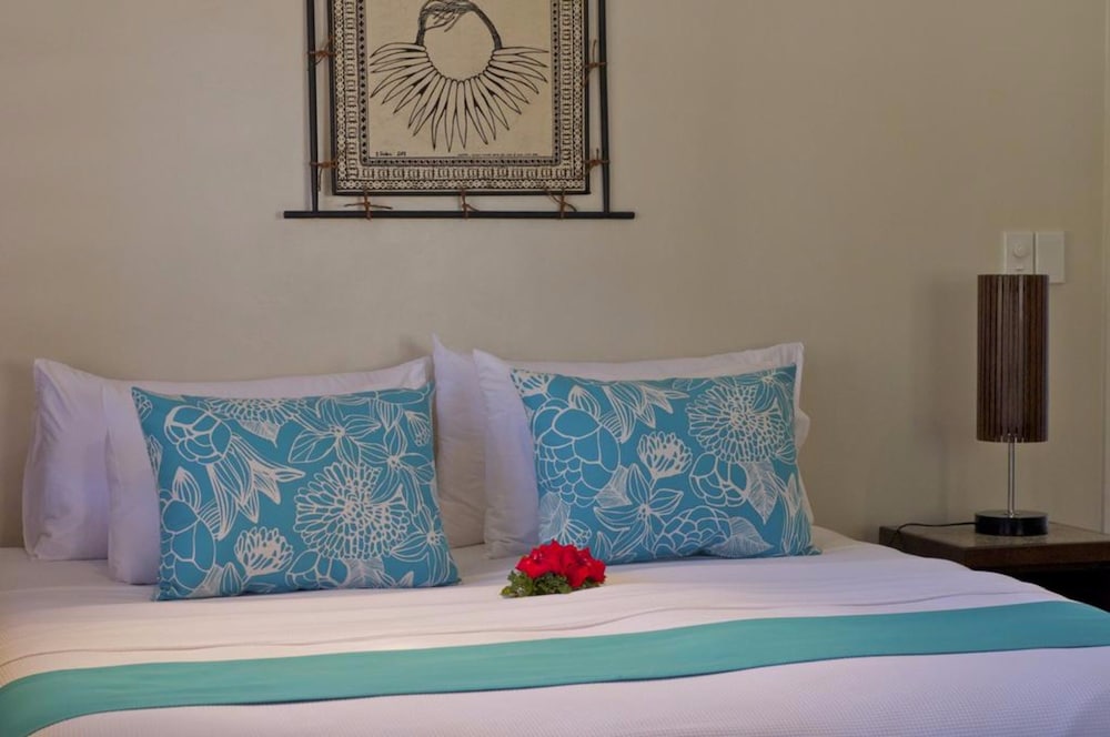 Paradise Cove Resort 34/74