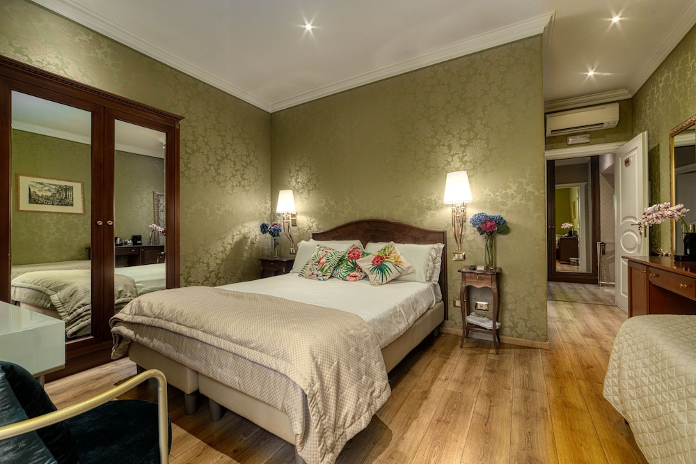 BQ House Trevi Luxury Rooms 10/50