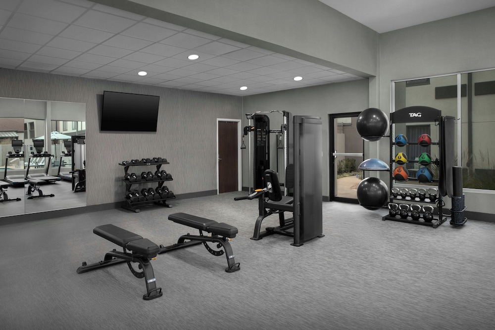 Courtyard by Marriott Waco 23/50