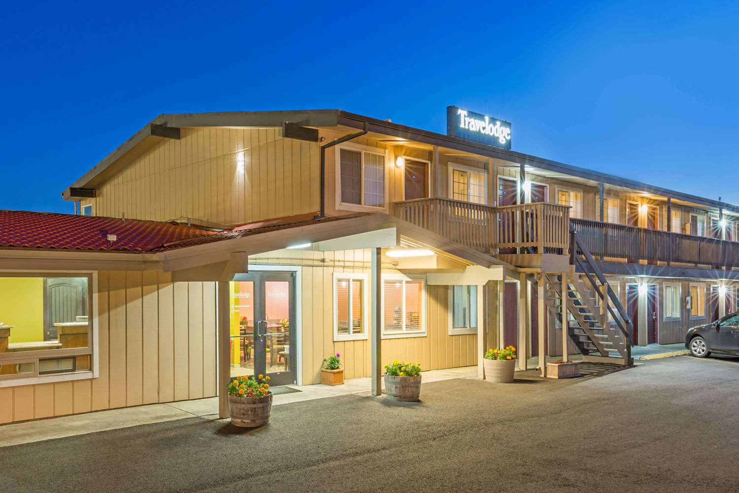 Travelodge By Wyndham Newport 2/44