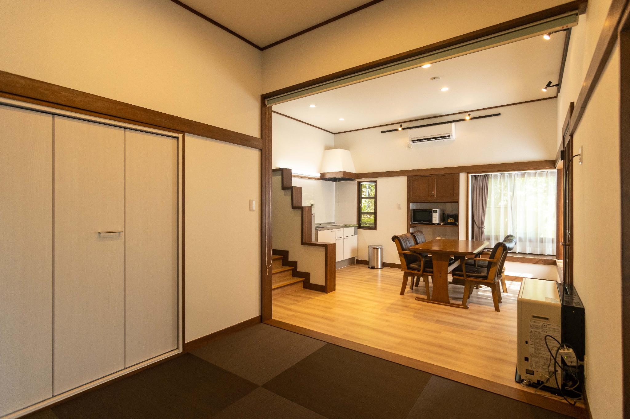 Top, Cottage, 2 Double Beds