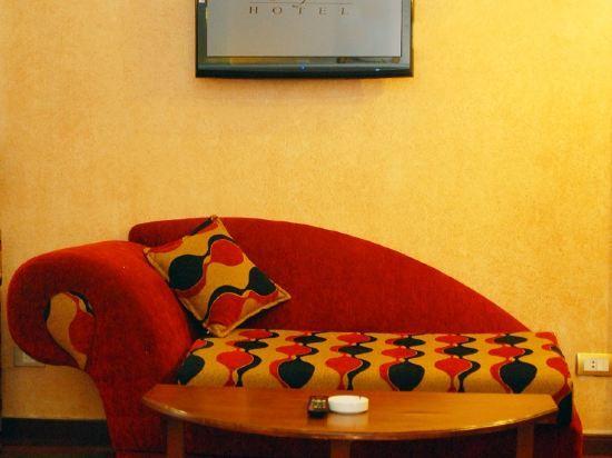 Legend Hotel 18/18