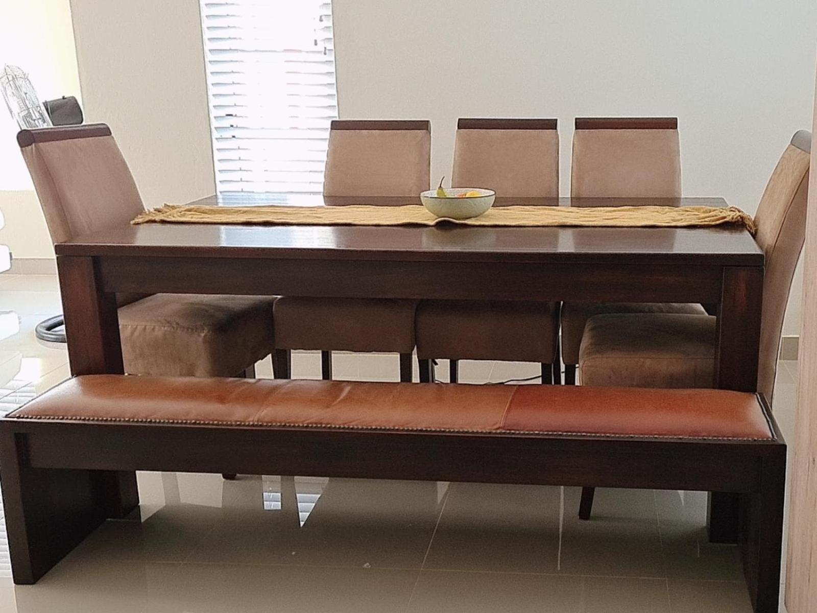 Modern Executive Unit 4/50
