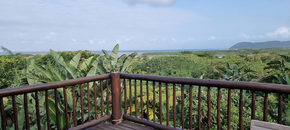 Ndiza Lodge & Cabanas 2/50