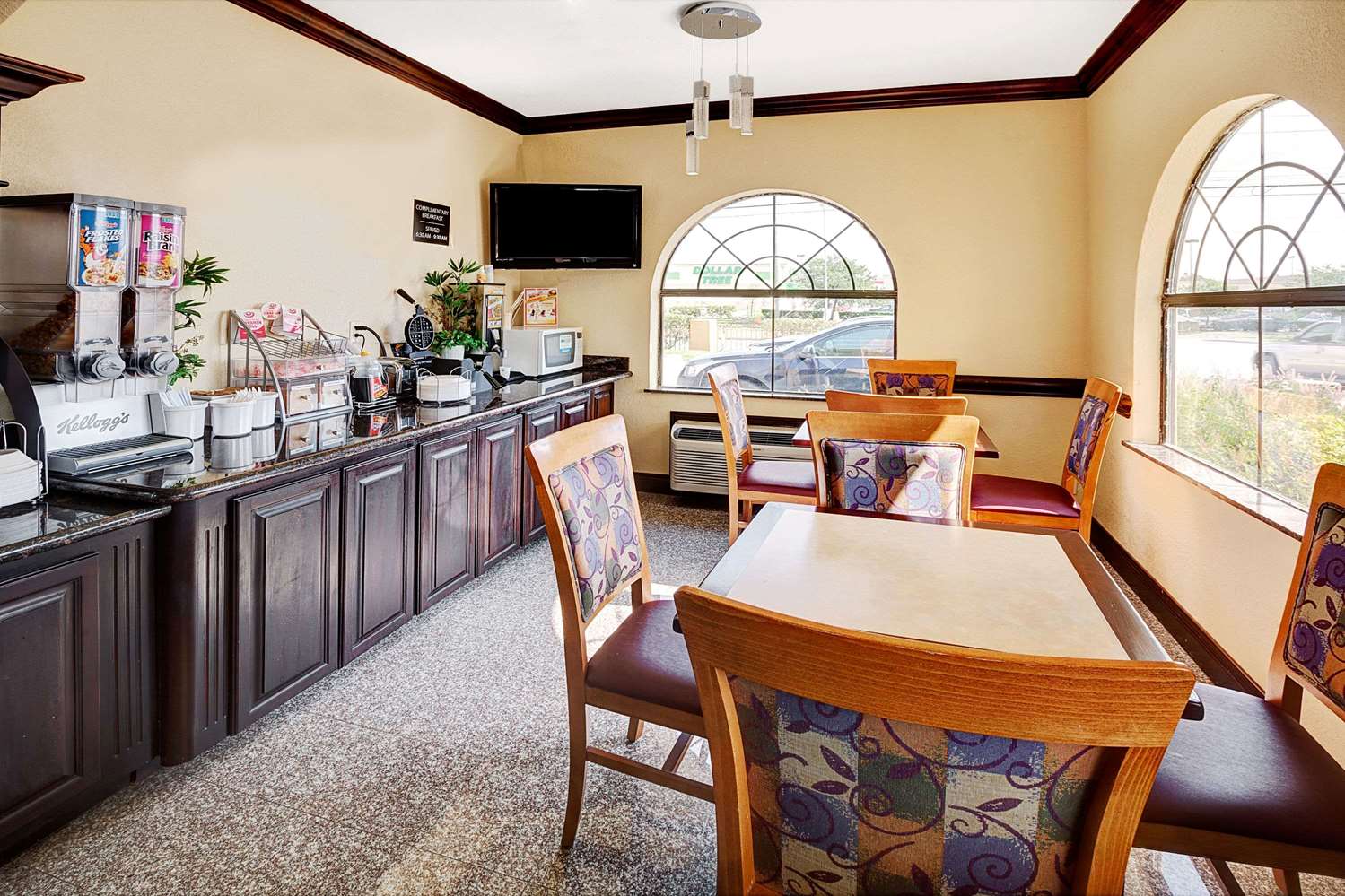 Super 8 by Wyndham Houston Hobby Airport South 4/10