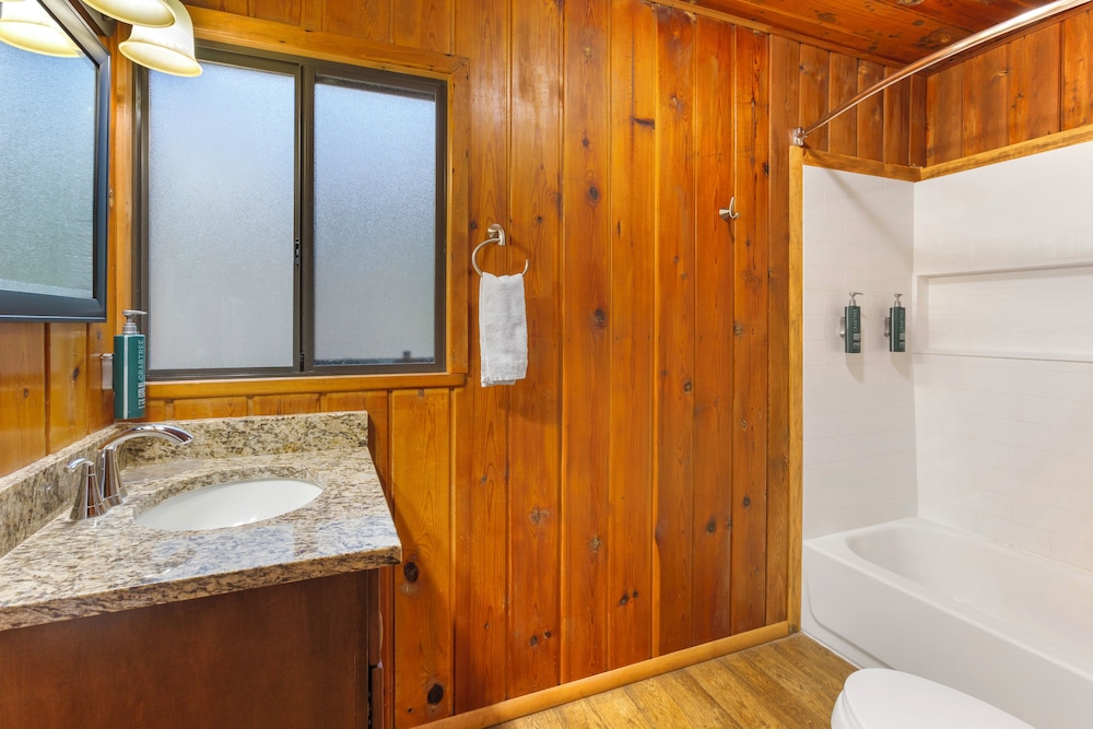Kohls Ranch Lodge 53/57
