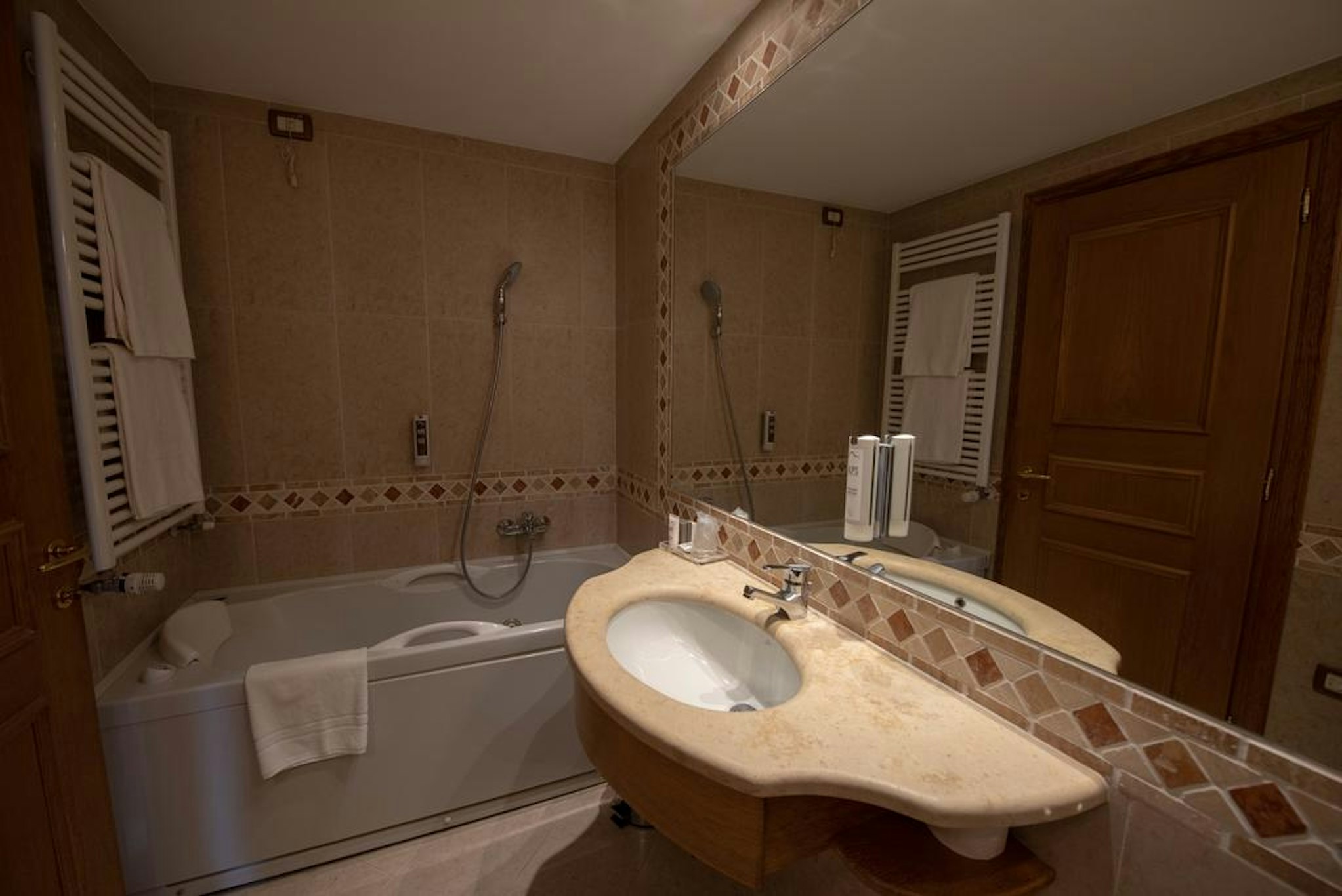 Albergo San Lorenzo 72/72