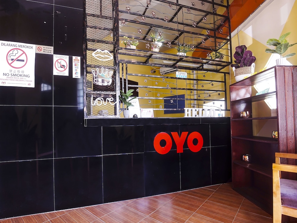 Hotel O Night Queen Salak Tinggi photo5
