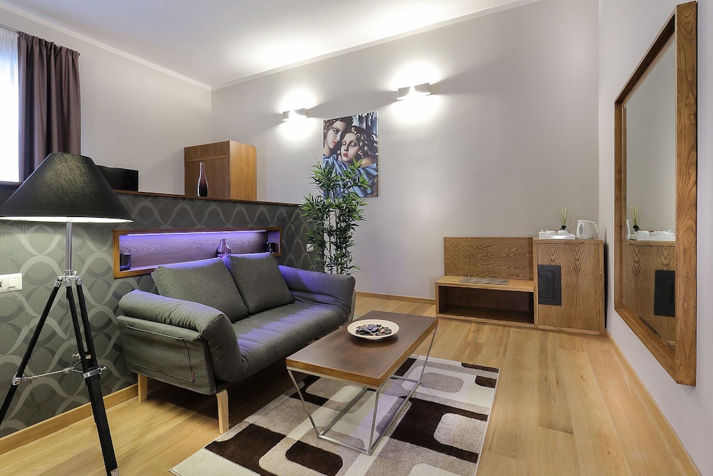 Antico Centro Suites 44/66