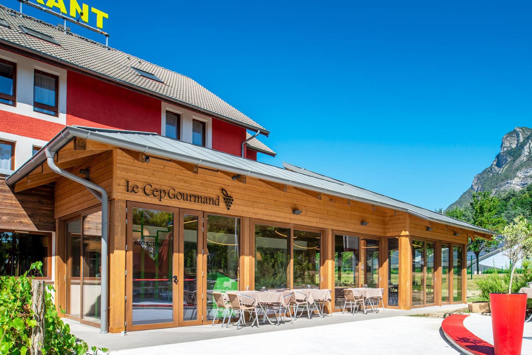 Hotel La Cle Des Champs 1/24