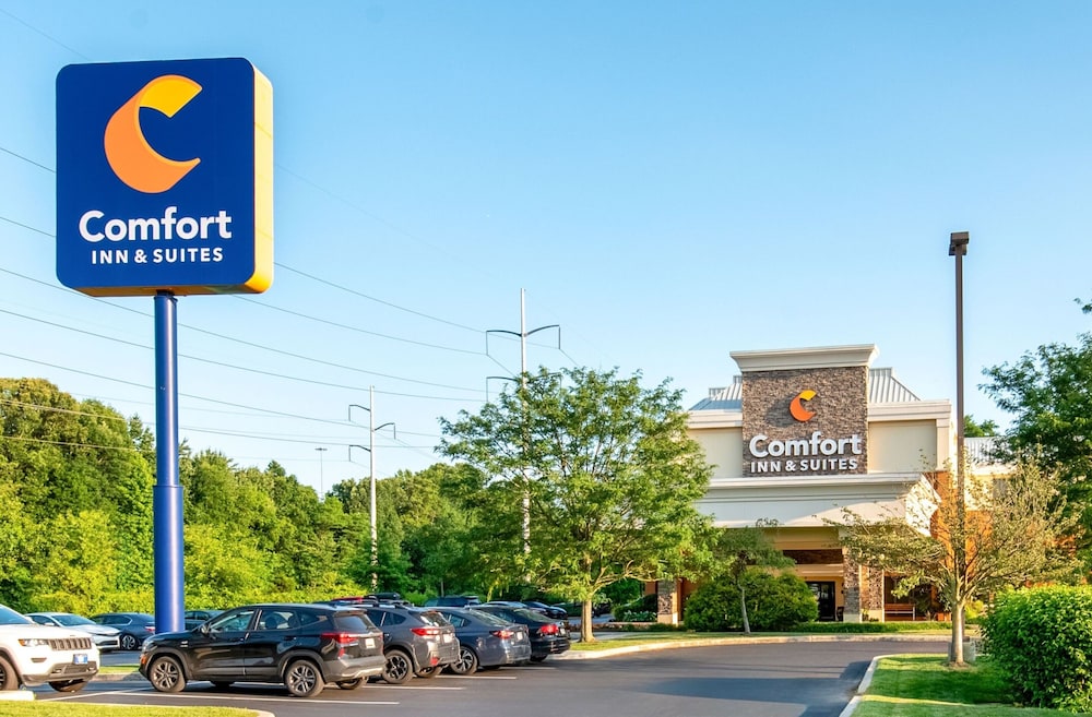 Comfort Inn Suites Newark Wilmington 57/65