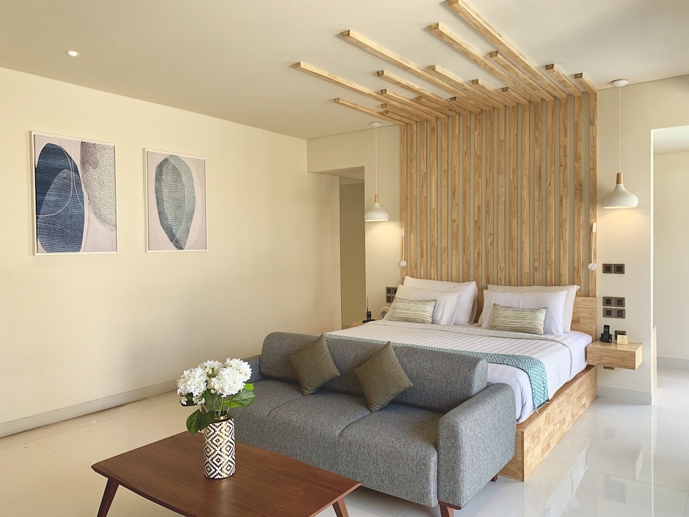 Theanna Eco Villa And Spa 52/72