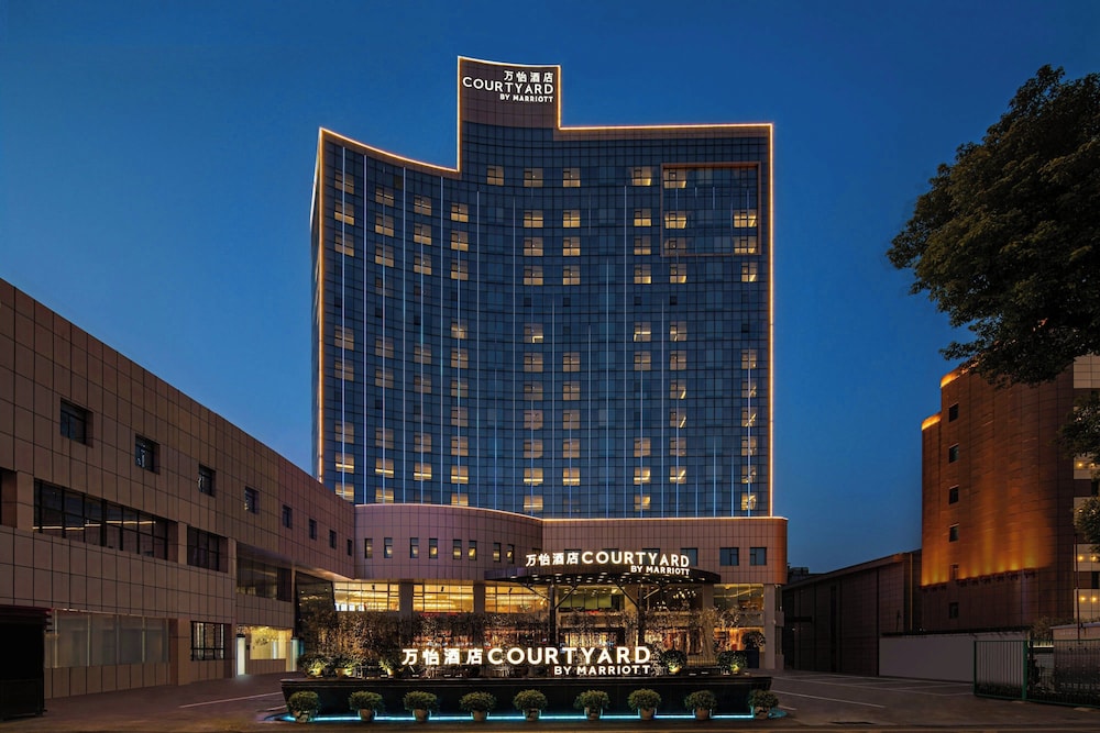 Courtyard By Marriott Nanchang 1/26
