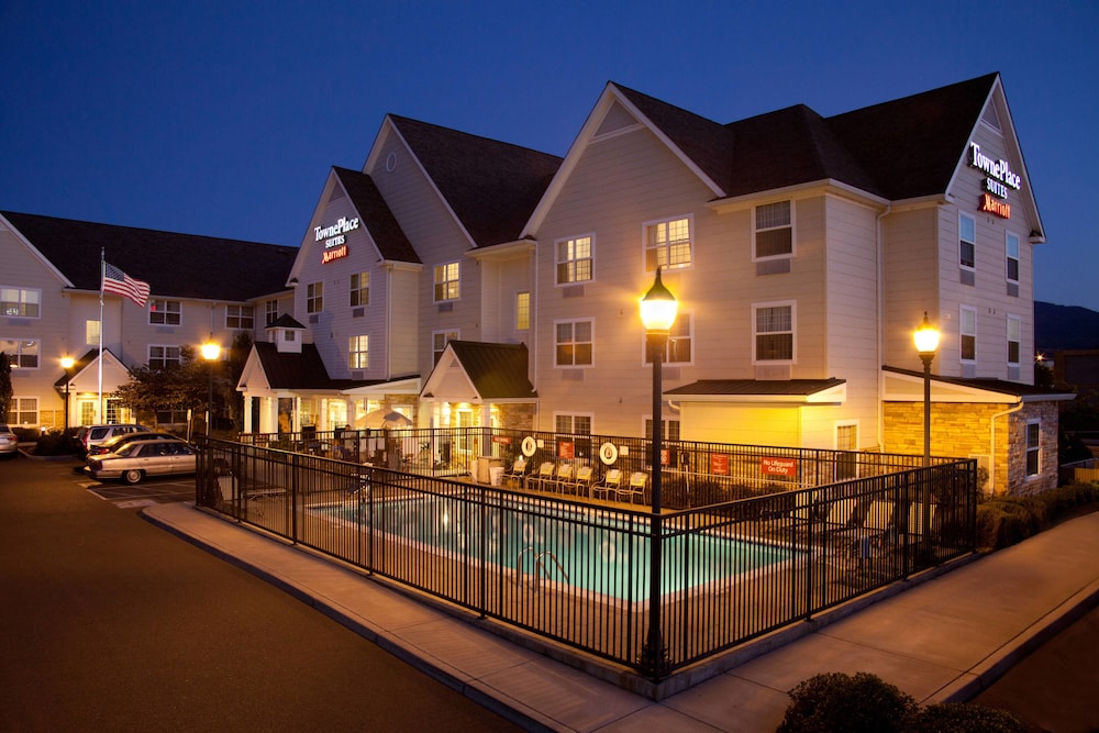 TownePlace Suites Medford 1/41