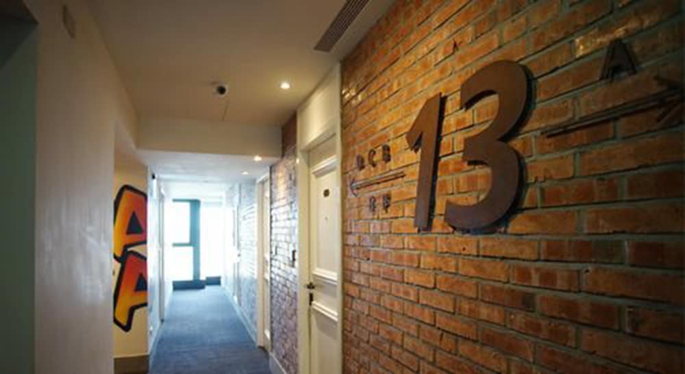 Check Inn Hotel 49/70