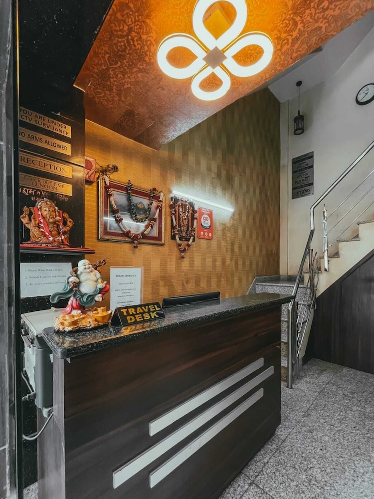 Hotel Sle Residency 2/36