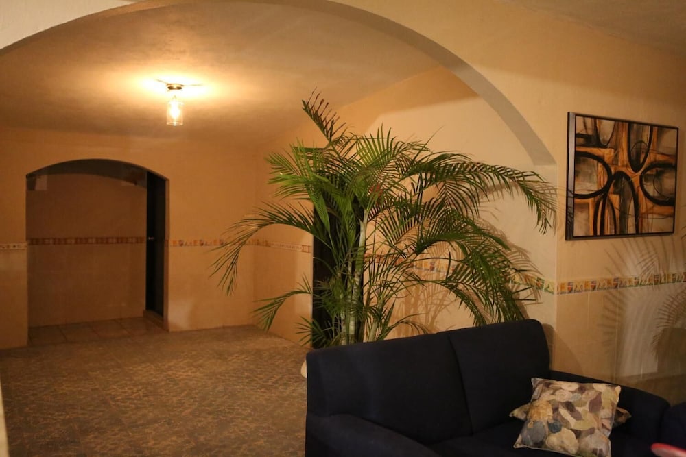 Hotel Melida 8/35