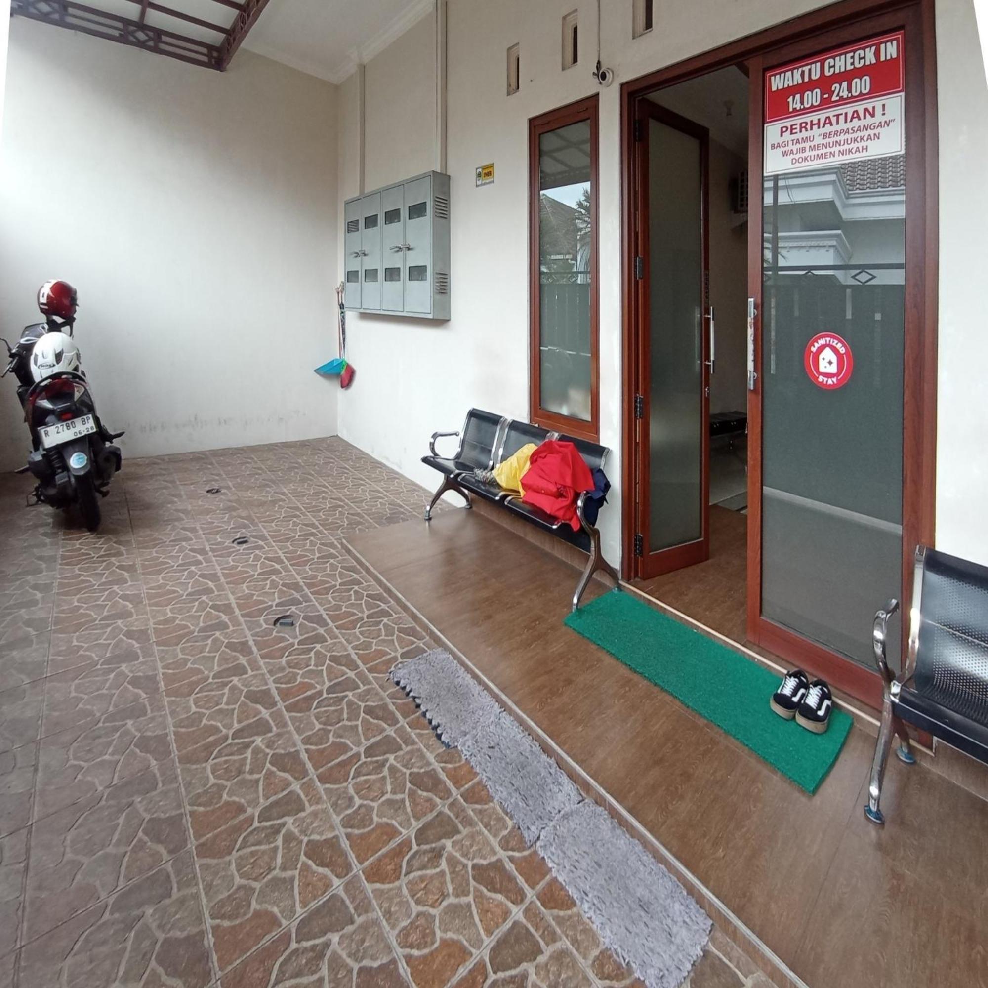 OYO 3314 Syariah House 42/50