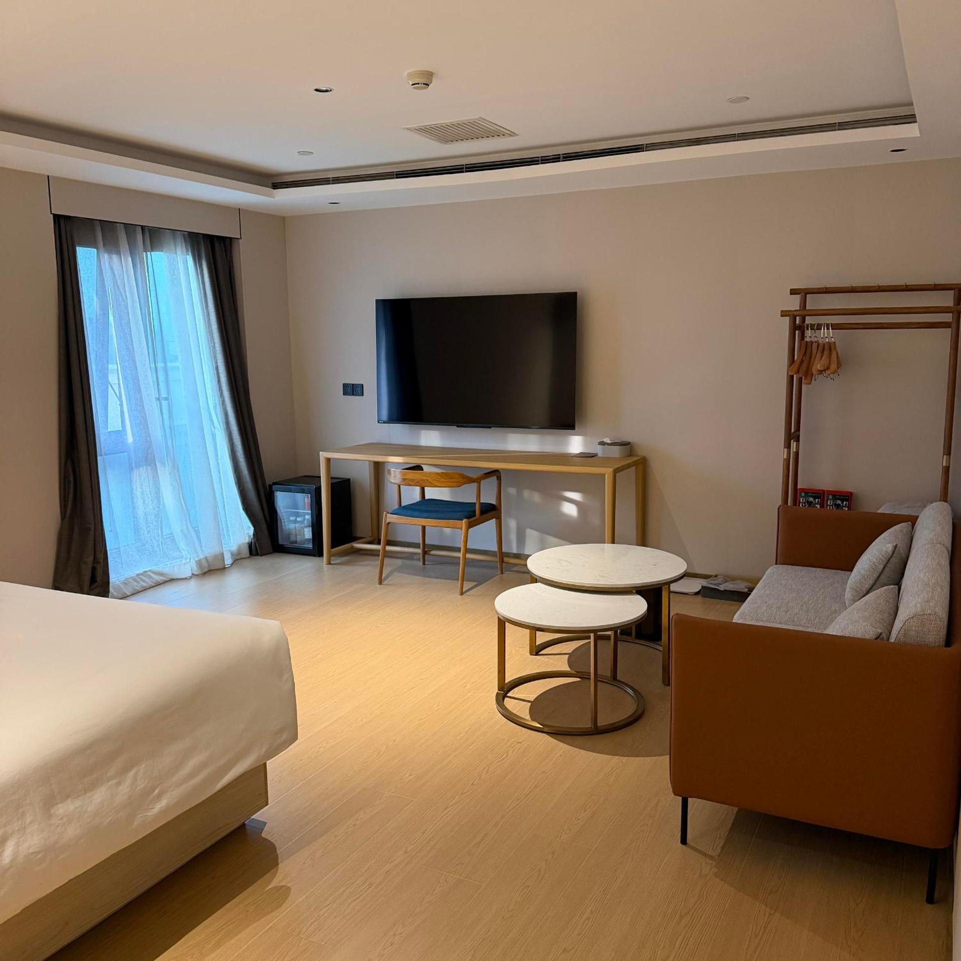 Atour Hotel Beijing Fuxingmen 32/51