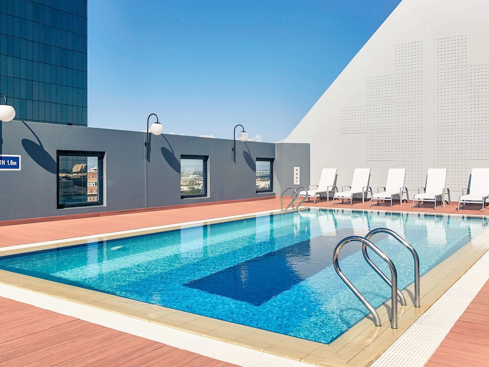 Mercure Perth 60/72