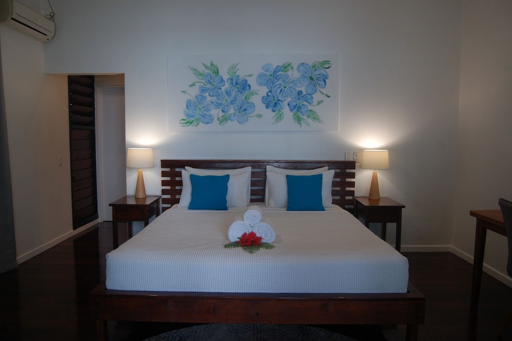 Barrier Beach Resort - Adults Only 10/50