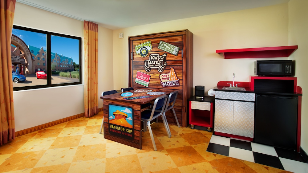 Disneys Art of Animation Resort 27/50