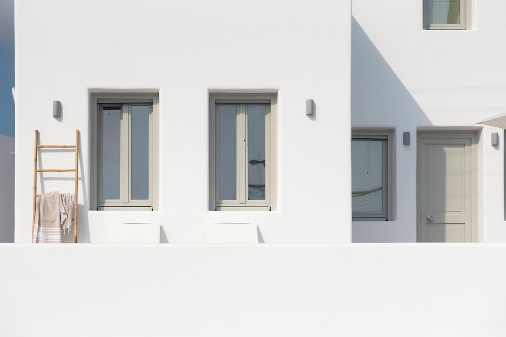 White Orchid Luxury Suites 6/50