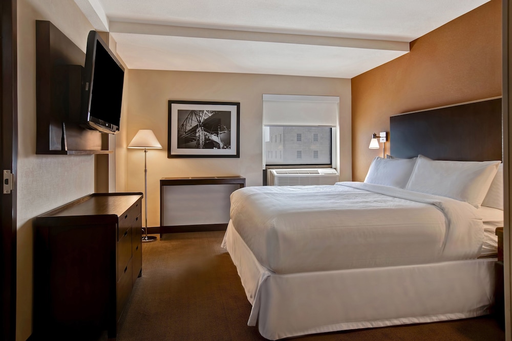 Four Points By Sheraton Peoria 12/50