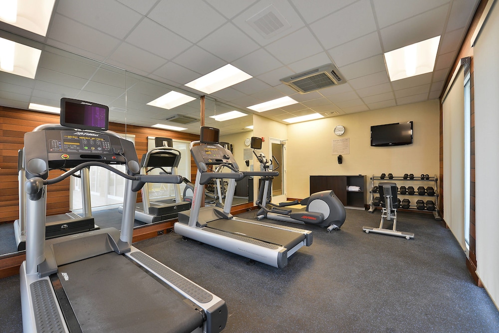 Fairfield Inn & Suites Elmira Corning 20/44