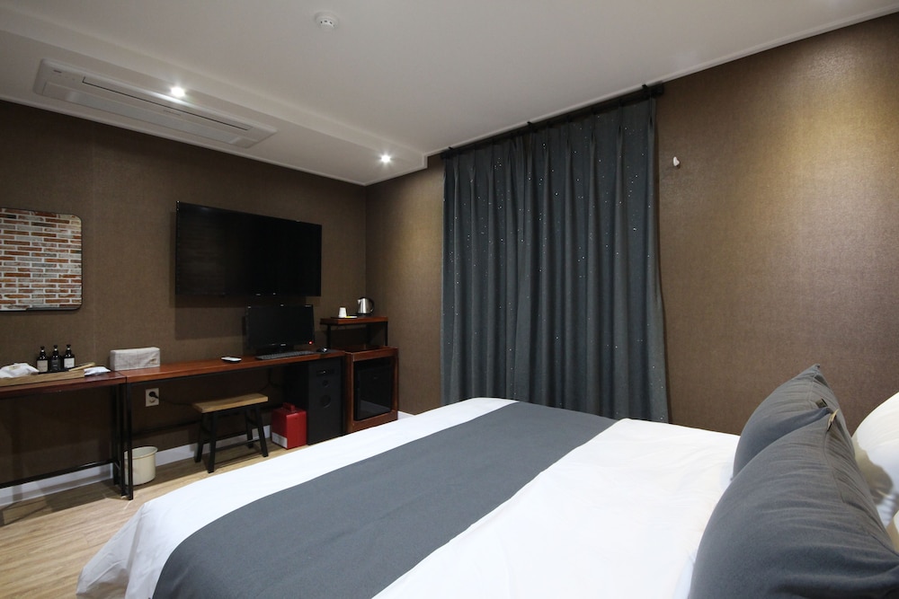 Brown Dot Hotel Jinhae 17/50