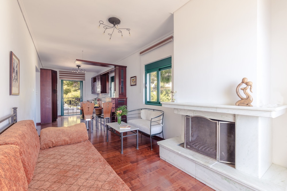 Dionysos Hotel Agistri 32/50