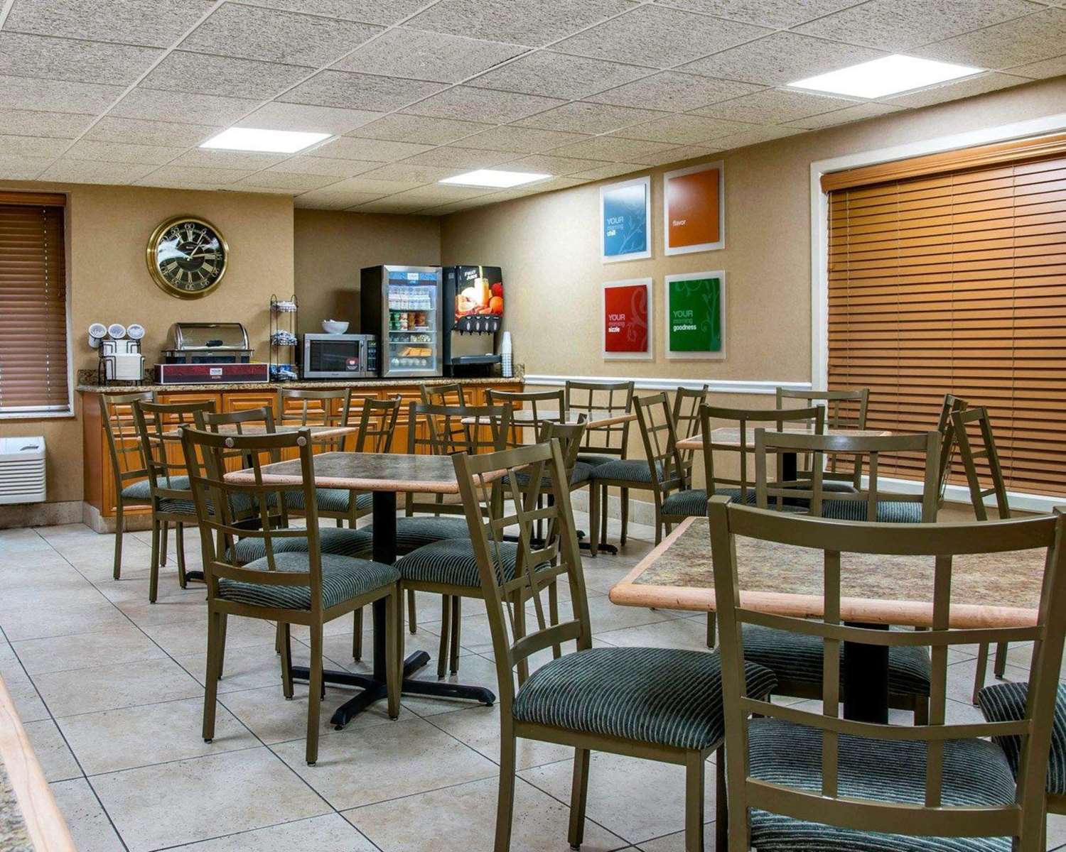 restaurant cafeteria
