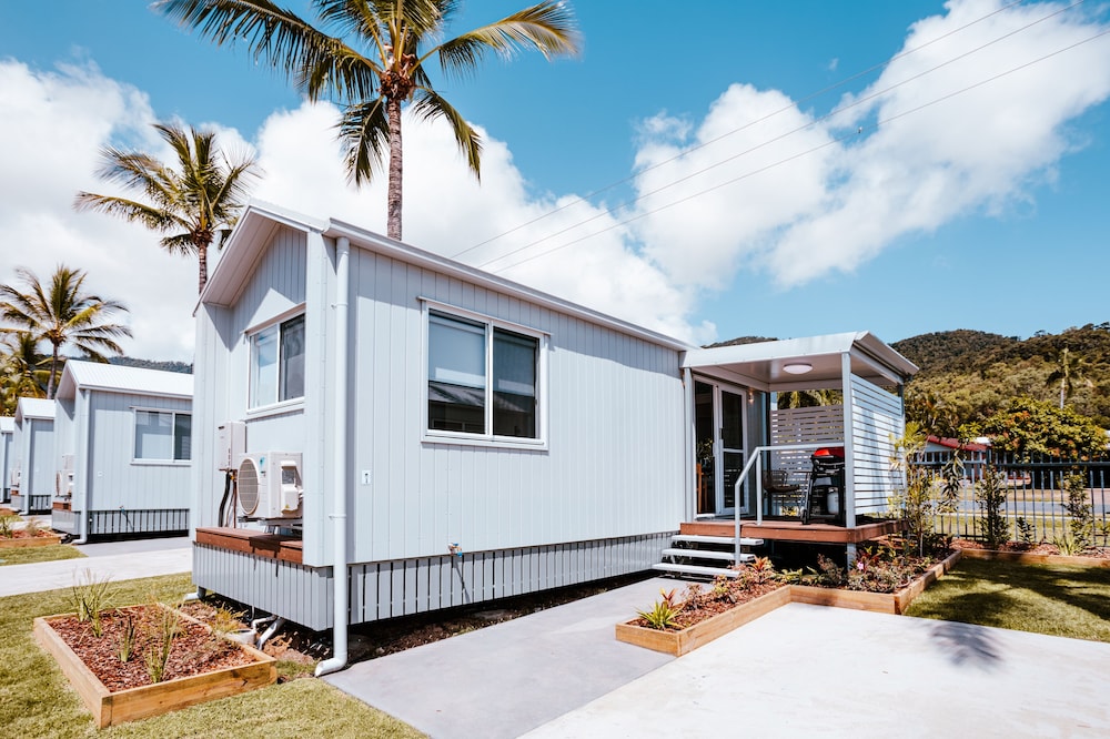 Tasman Holiday Parks - Airlie Beach 8/74