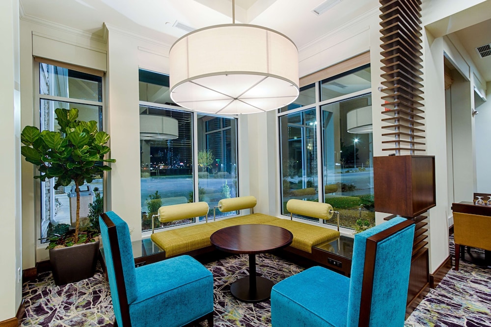 HILTON GARDEN INN SALINA 34/51