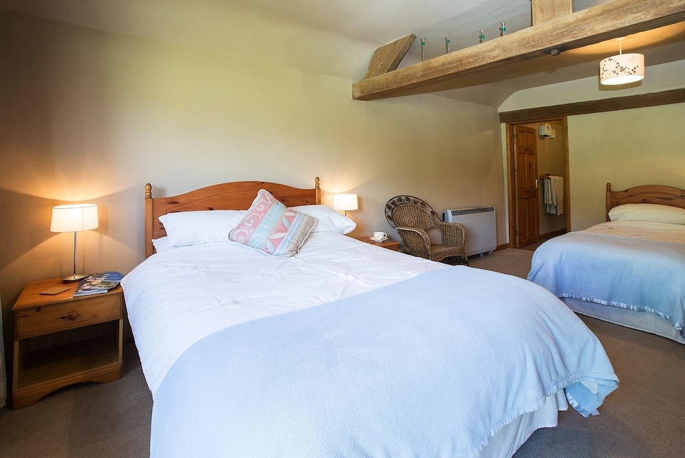 Easterside Farm Bed & Breakfast 11/50