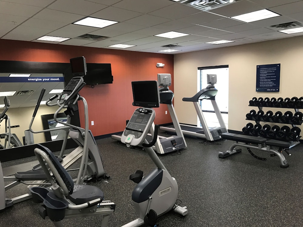 Hampton Inn Suites Moore Ok 24/38