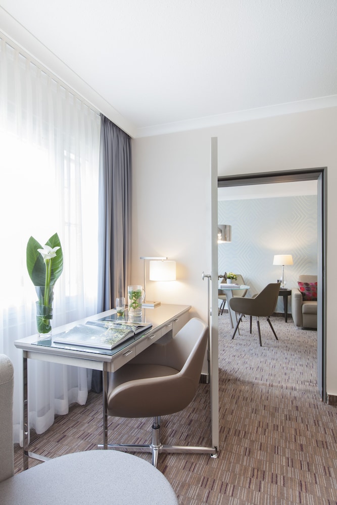 Crowne Plaza Berlin City Centre Ku damm 68/81